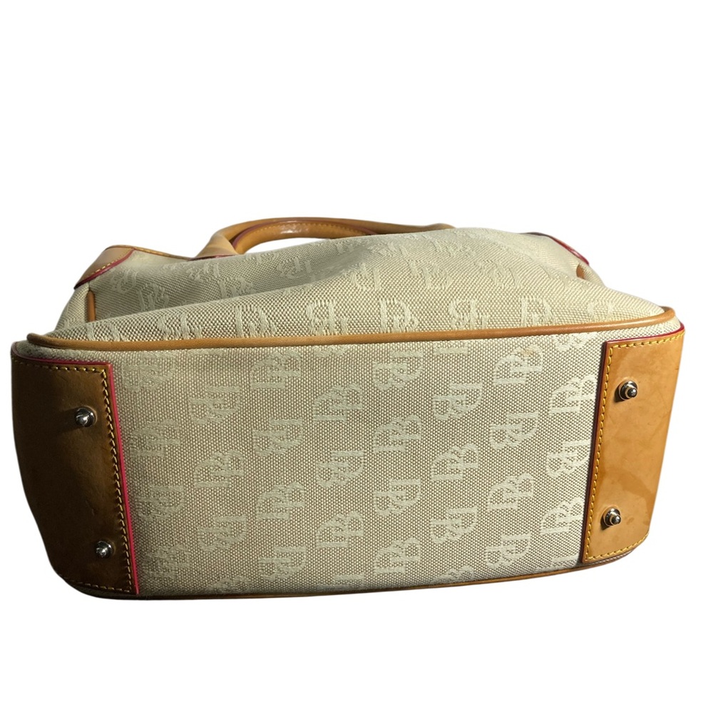 Elegant Dooney and Bourke, Beige J7752238 vintage Handbag - Picture 3 of 12